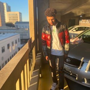 Meet your Posher, Kyle